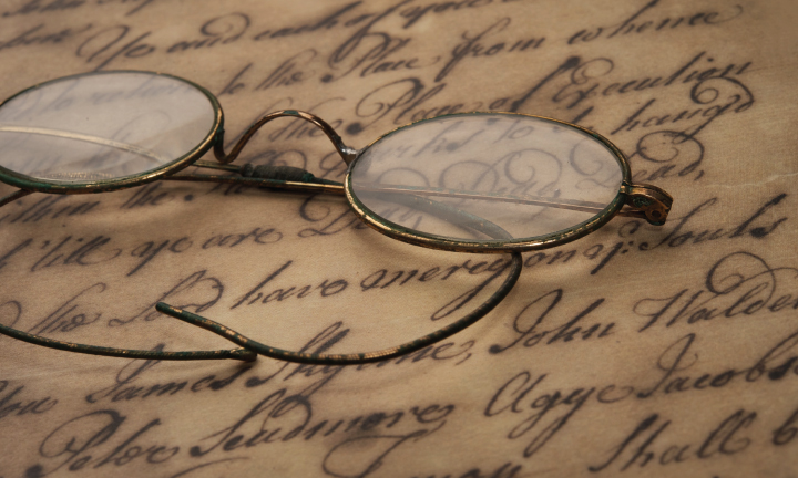 history-and-evolution-eyeglasses